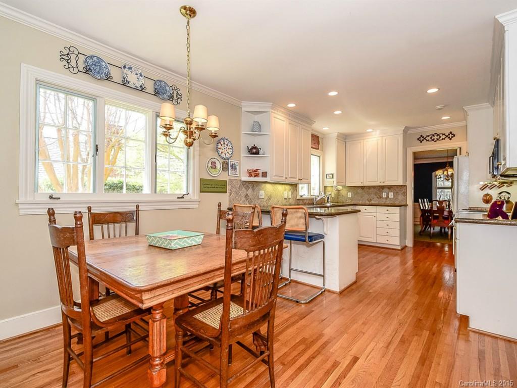 2241 Sanford Lane Charlotte NC 28211