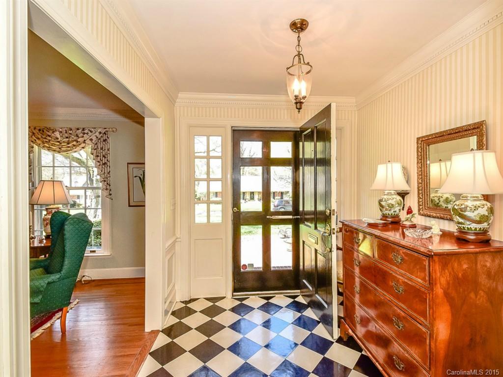 2241 Sanford Lane Charlotte NC 28211