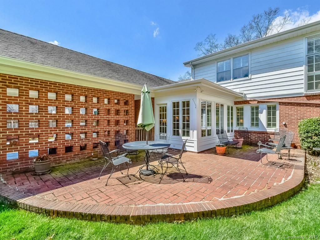 2241 Sanford Lane Charlotte NC 28211