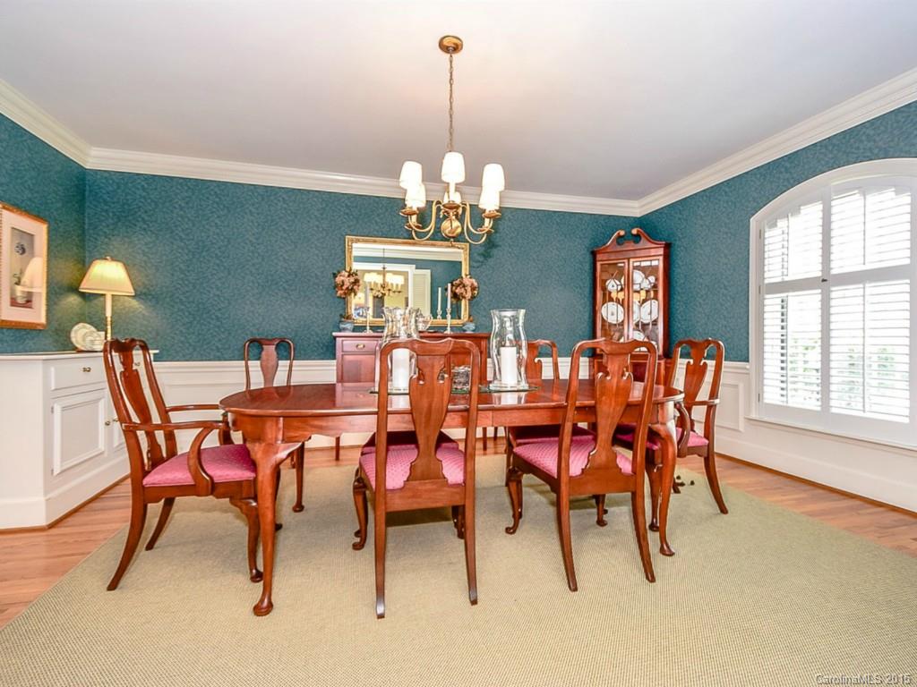 2241 Sanford Lane Charlotte NC 28211