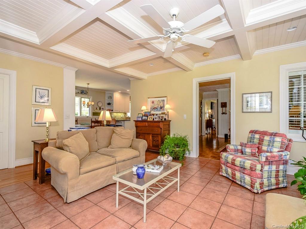 2241 Sanford Lane Charlotte NC 28211
