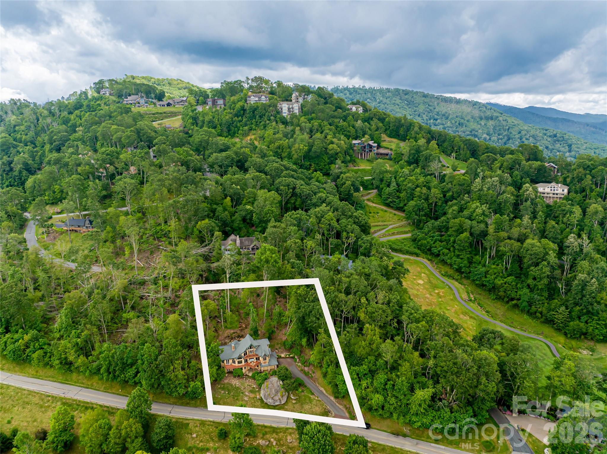 2280 Mountain Air Drive Burnsville NC 28714
