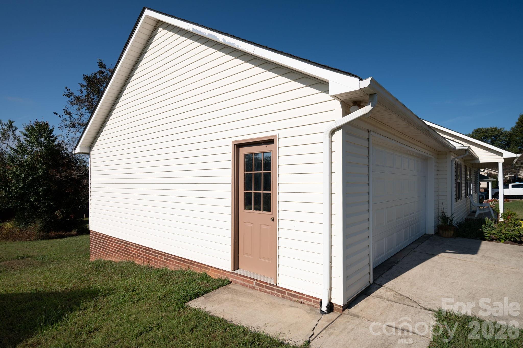 1371 Millrace Drive Conover NC 28613