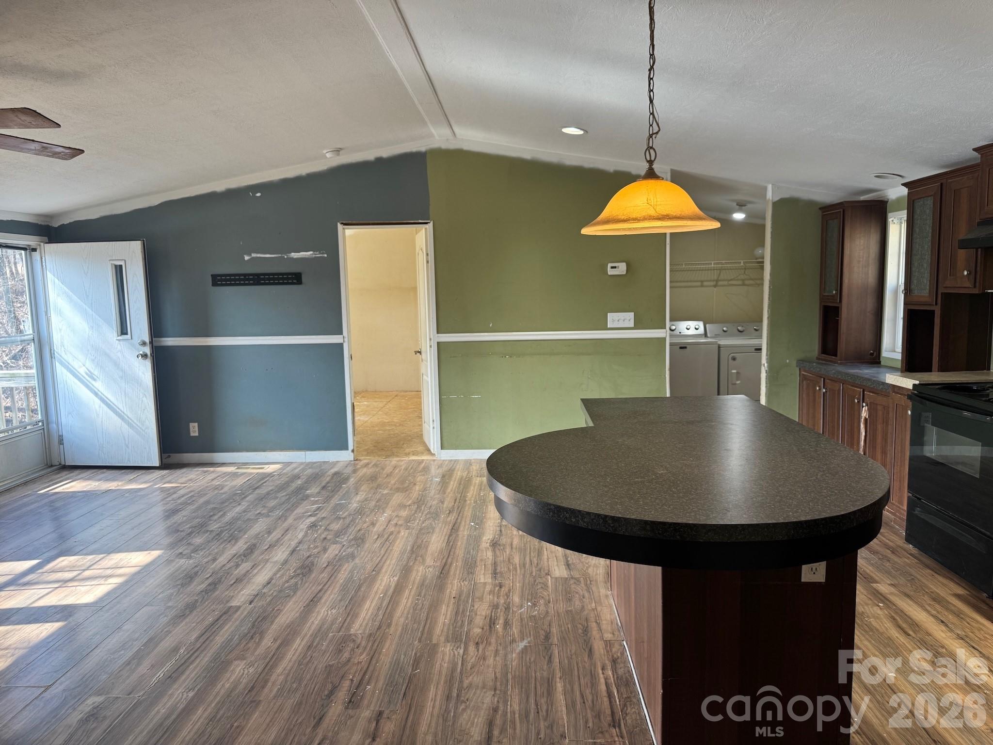31 Parker Drive Candler NC 28715