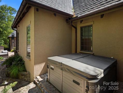 82 Running Creek Trail Arden NC 28704