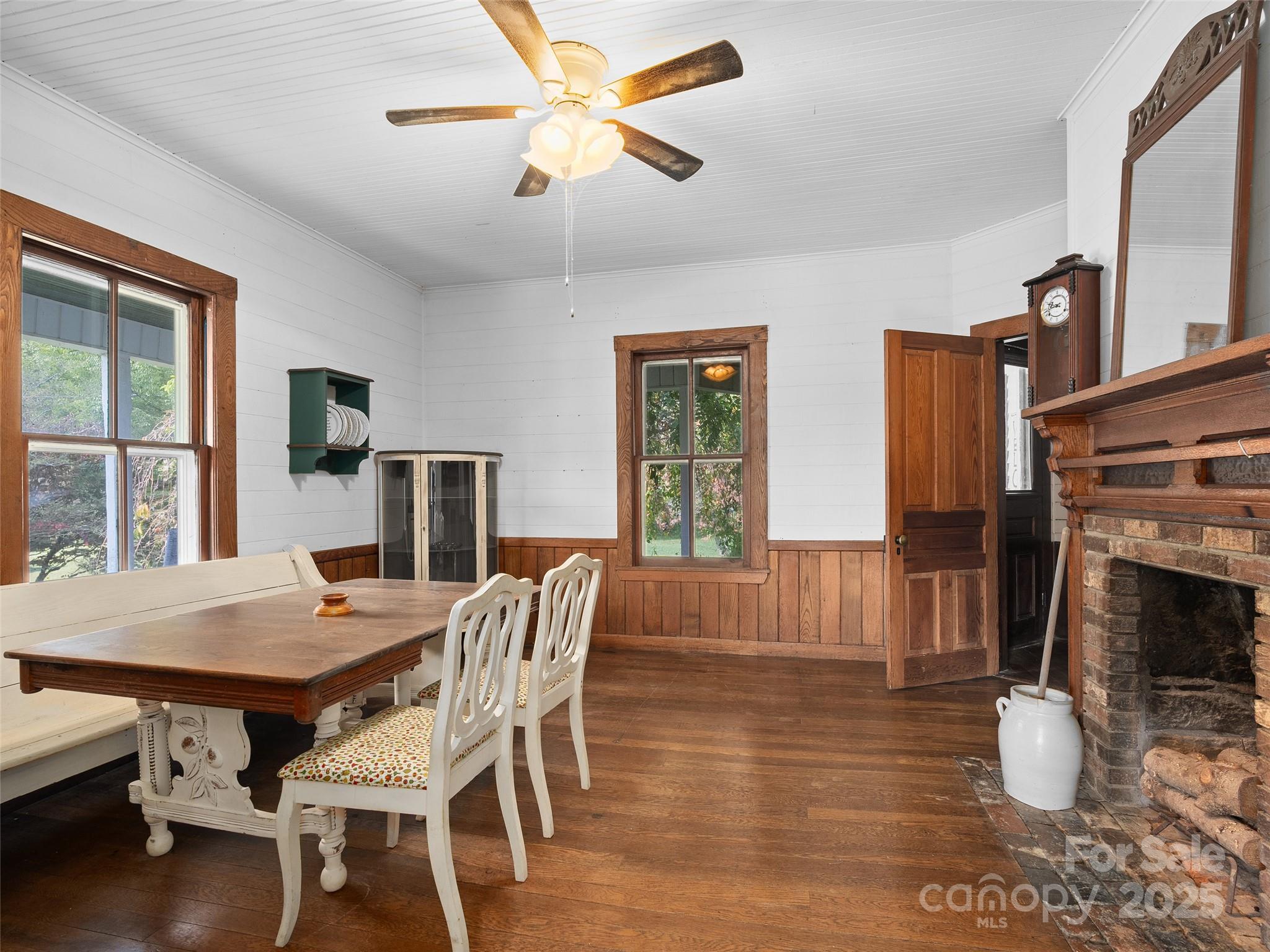 4912 Pigeon Road Waynesville NC 28786
