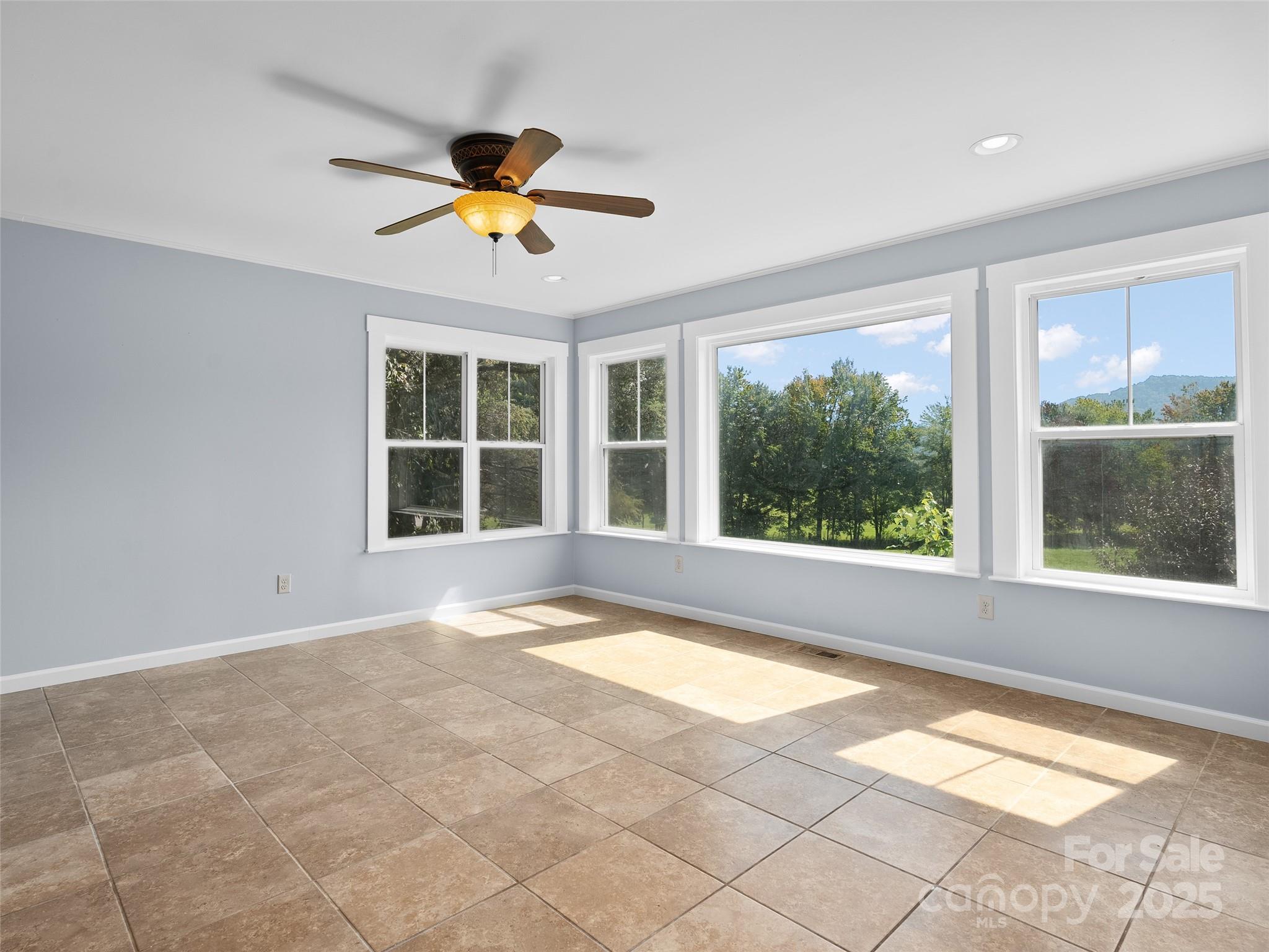 4912 Pigeon Road Waynesville NC 28786