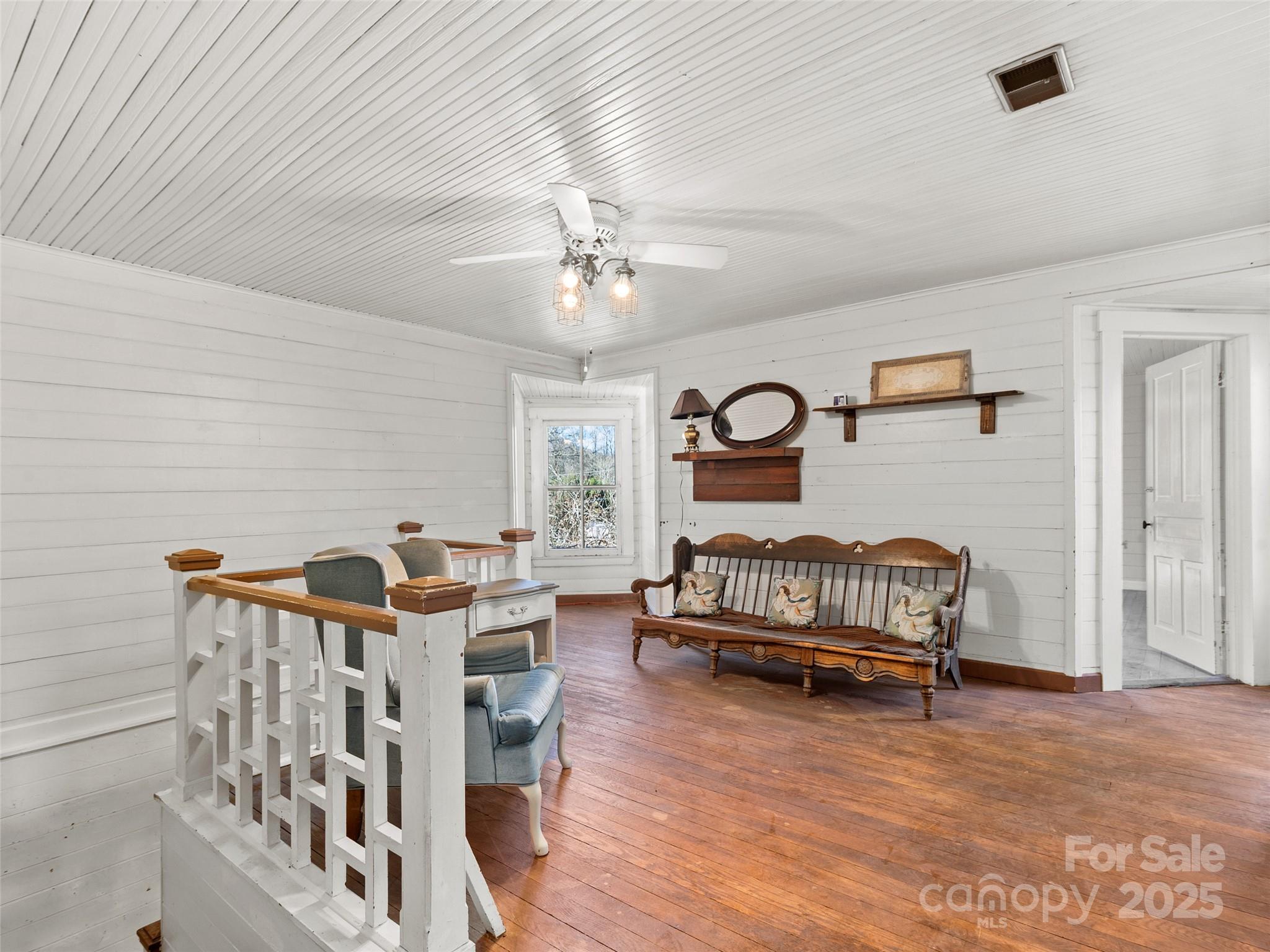 4912 Pigeon Road Waynesville NC 28786