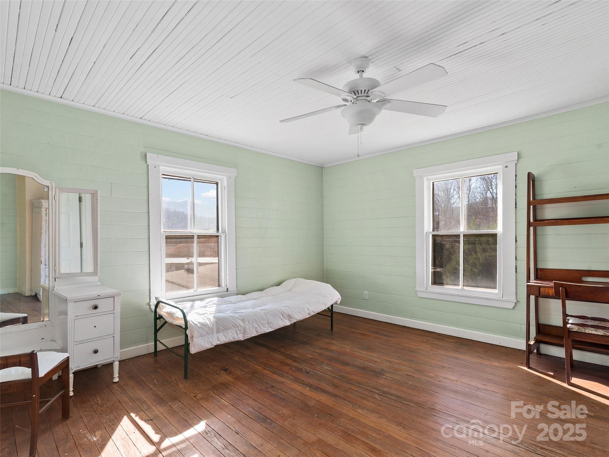 4912 Pigeon Road Waynesville NC 28786