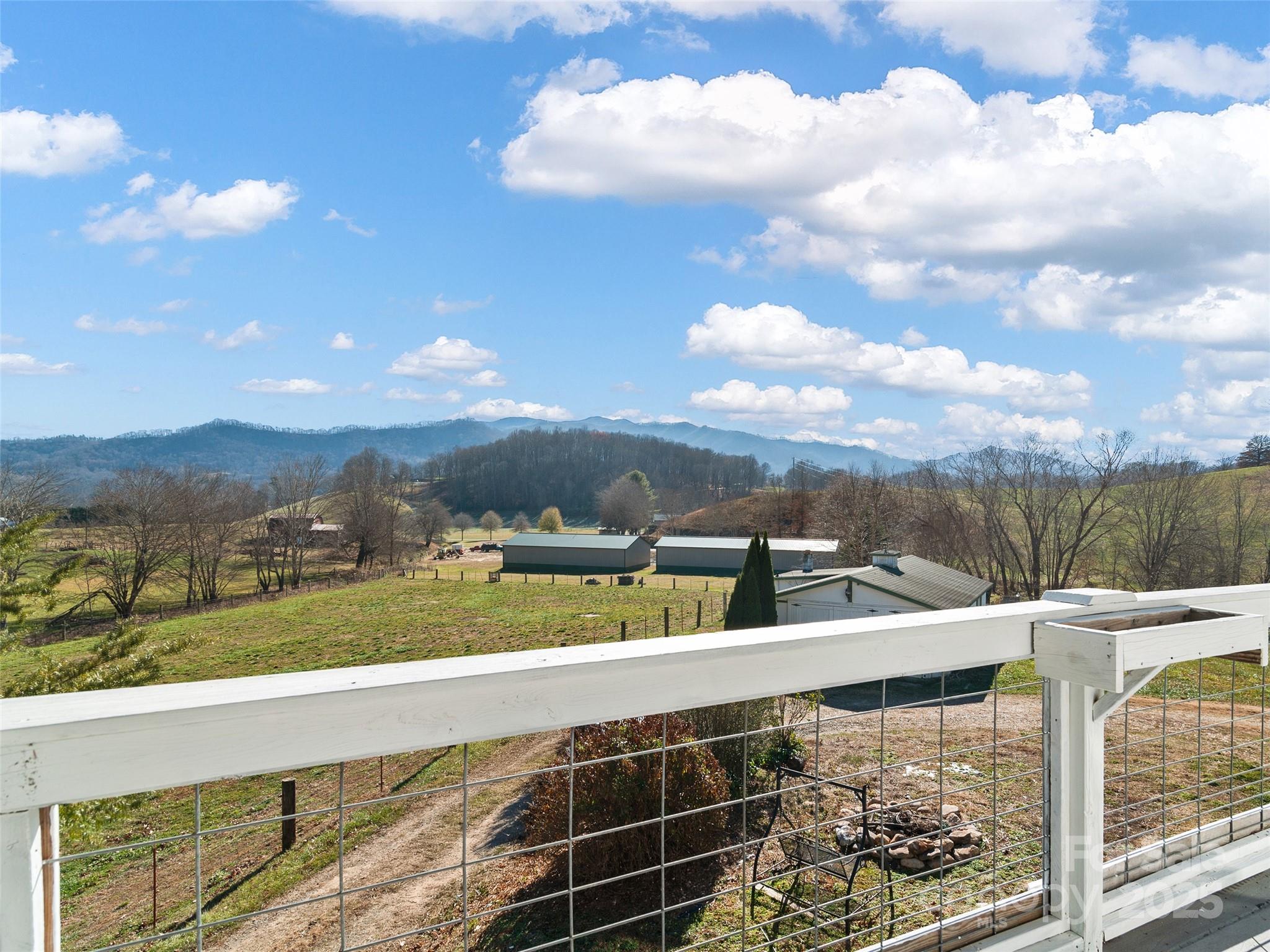 4912 Pigeon Road Waynesville NC 28786