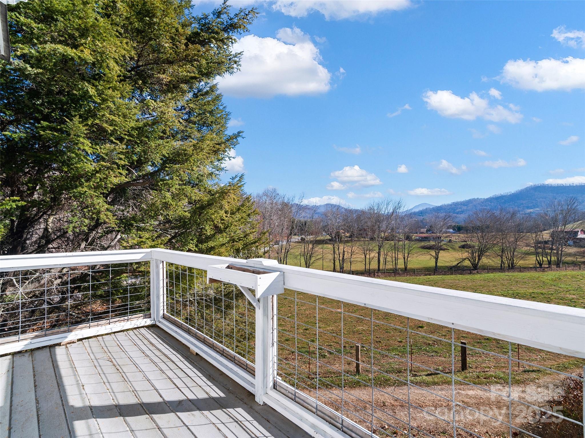 4912 Pigeon Road Waynesville NC 28786