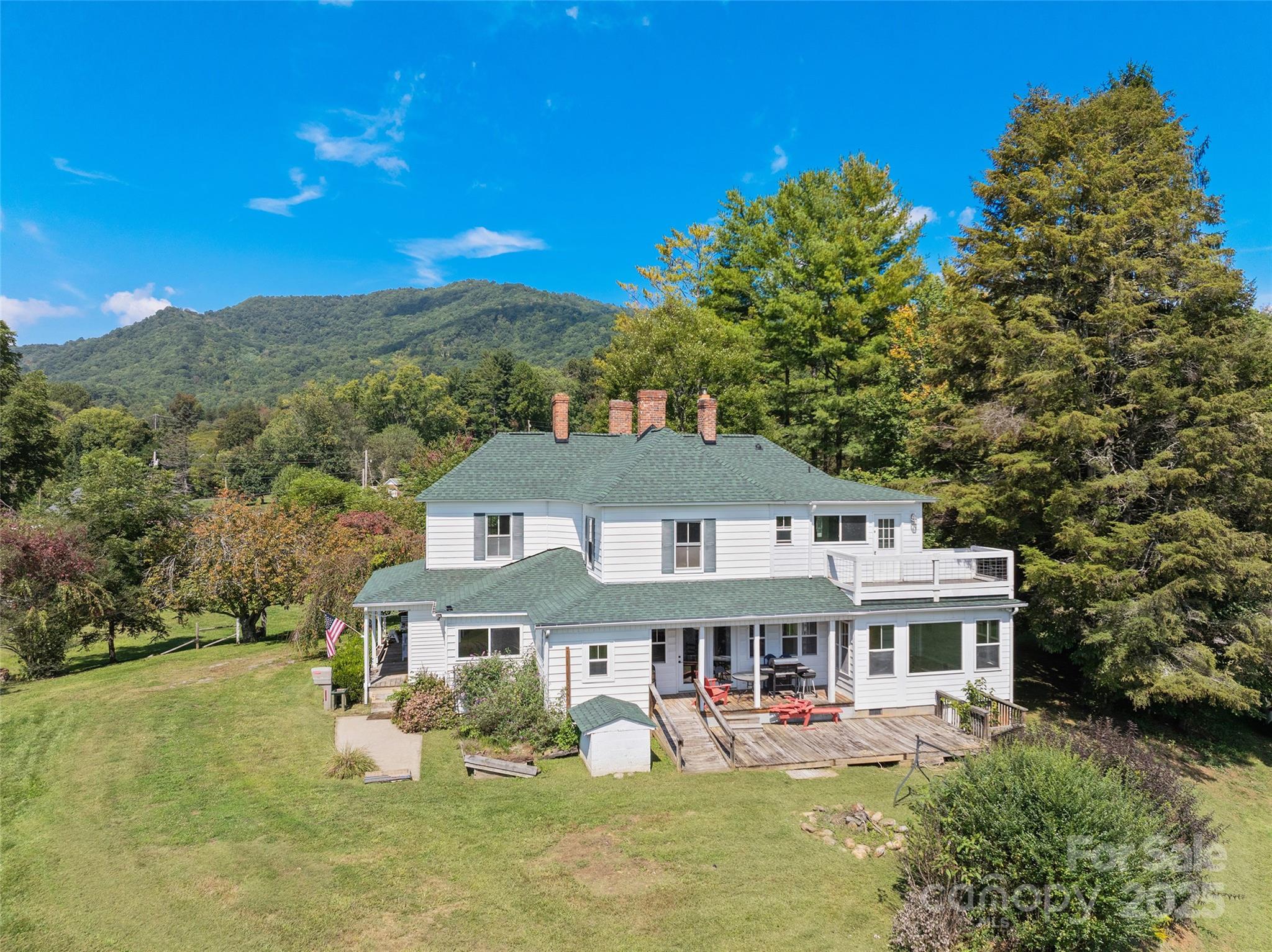 4912 Pigeon Road Waynesville NC 28786