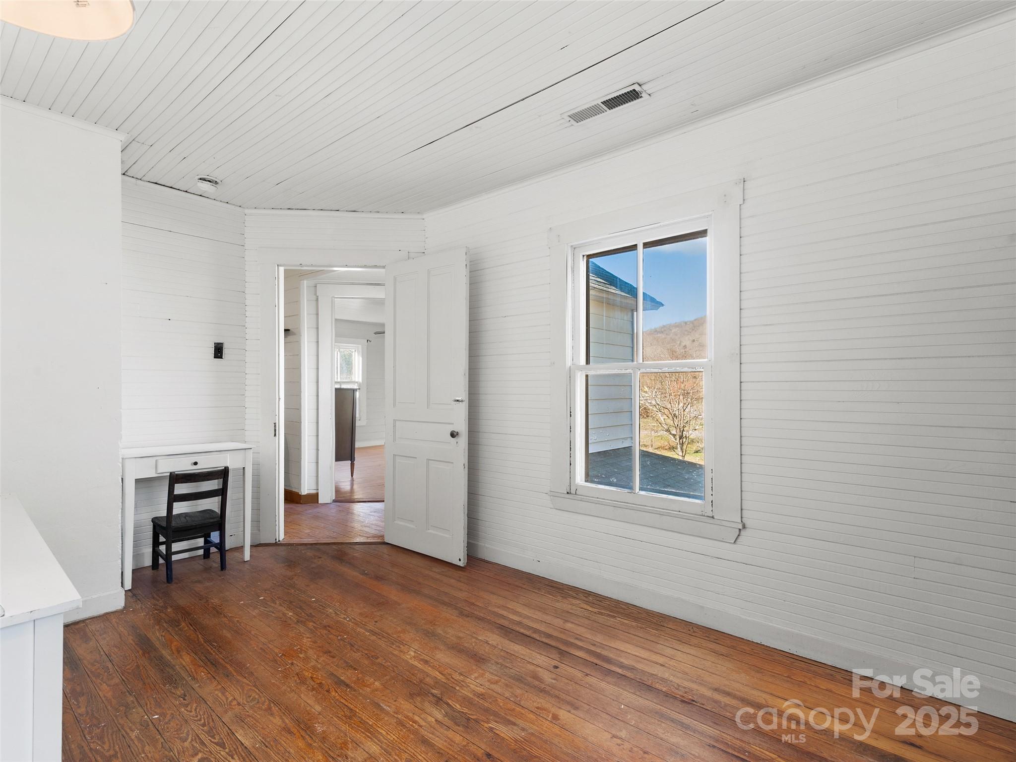 4912 Pigeon Road Waynesville NC 28786