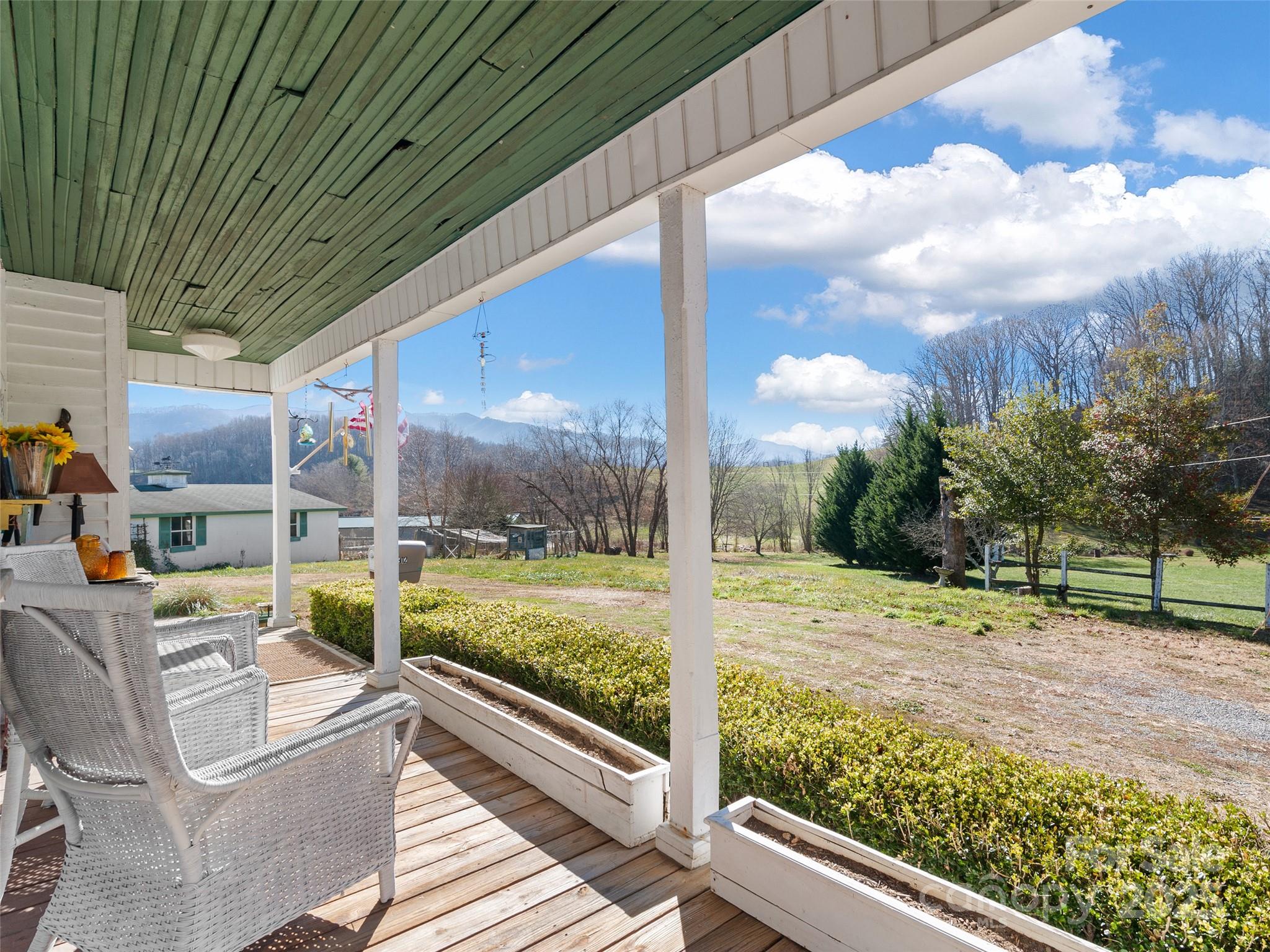 4912 Pigeon Road Waynesville NC 28786