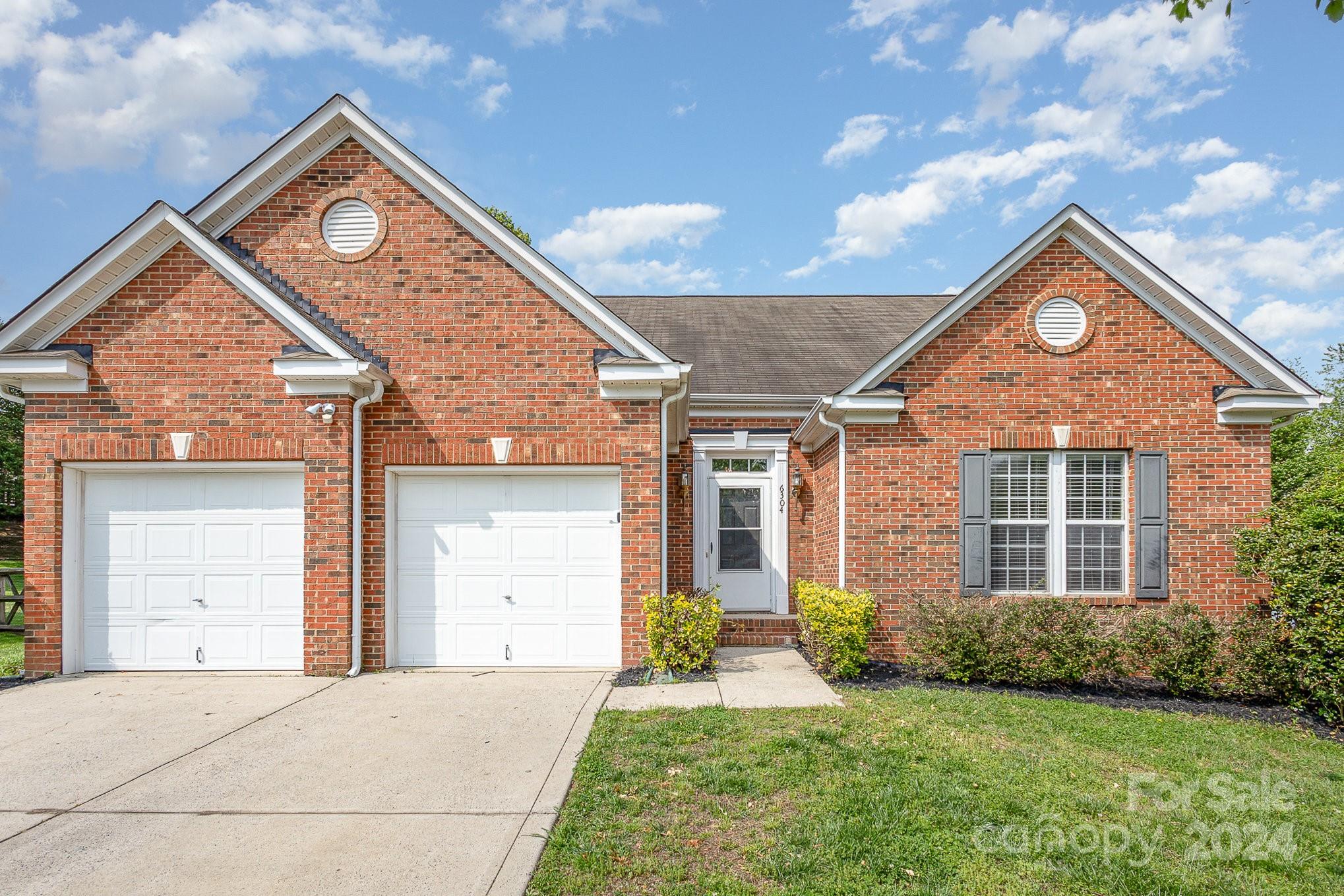 6304 Stoney Valley Court Charlotte NC 28269
