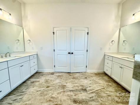 6907 Glen Abbey Lane Mount Pleasant NC 28124