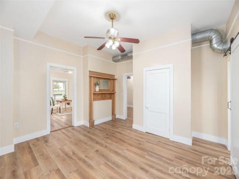 274 Charles Street Clyde NC 28721