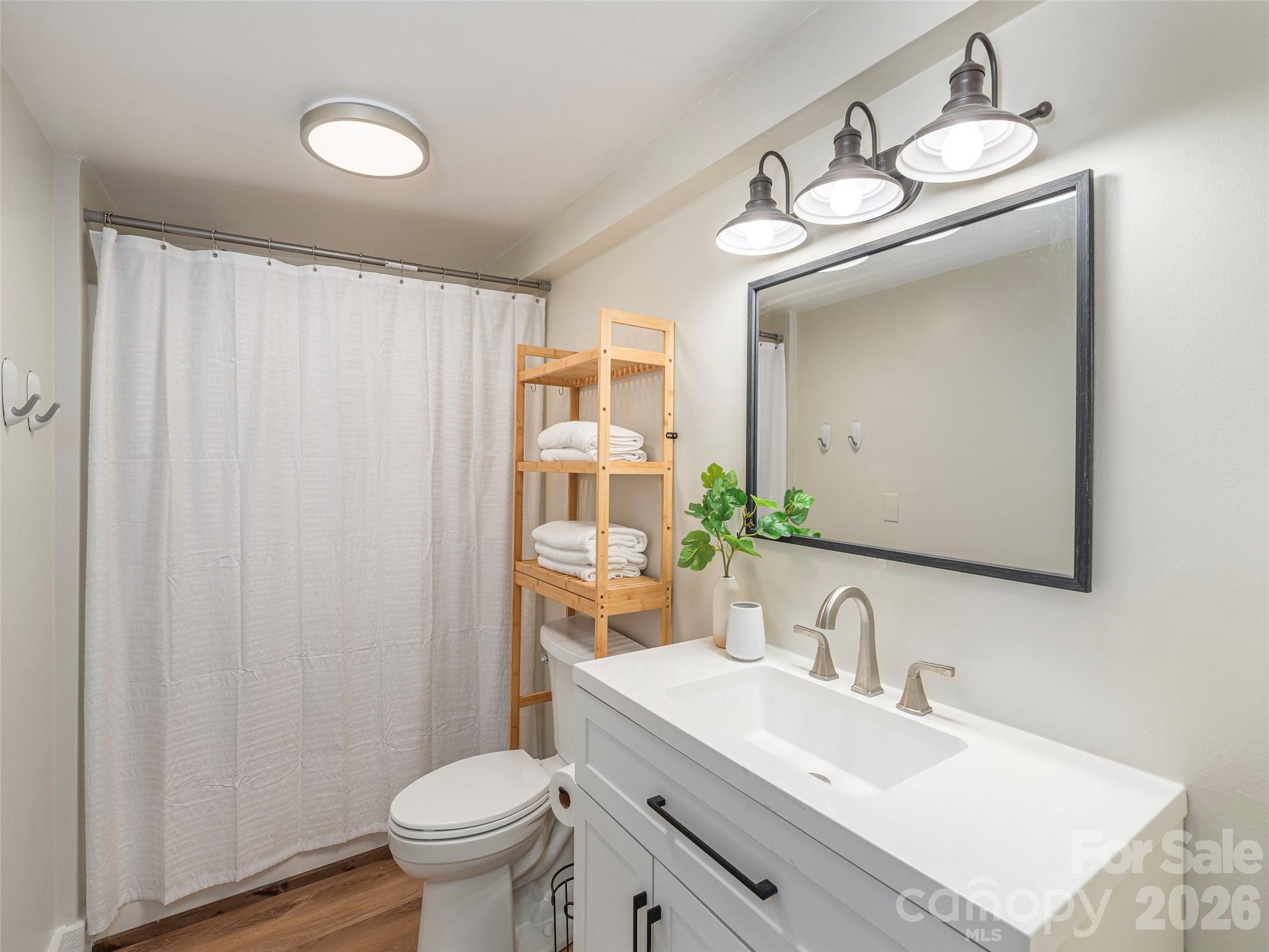 274 Charles Street Clyde NC 28721