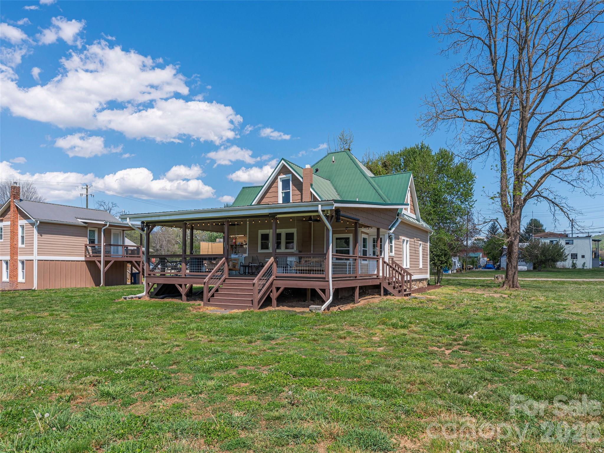 274 Charles Street Clyde NC 28721