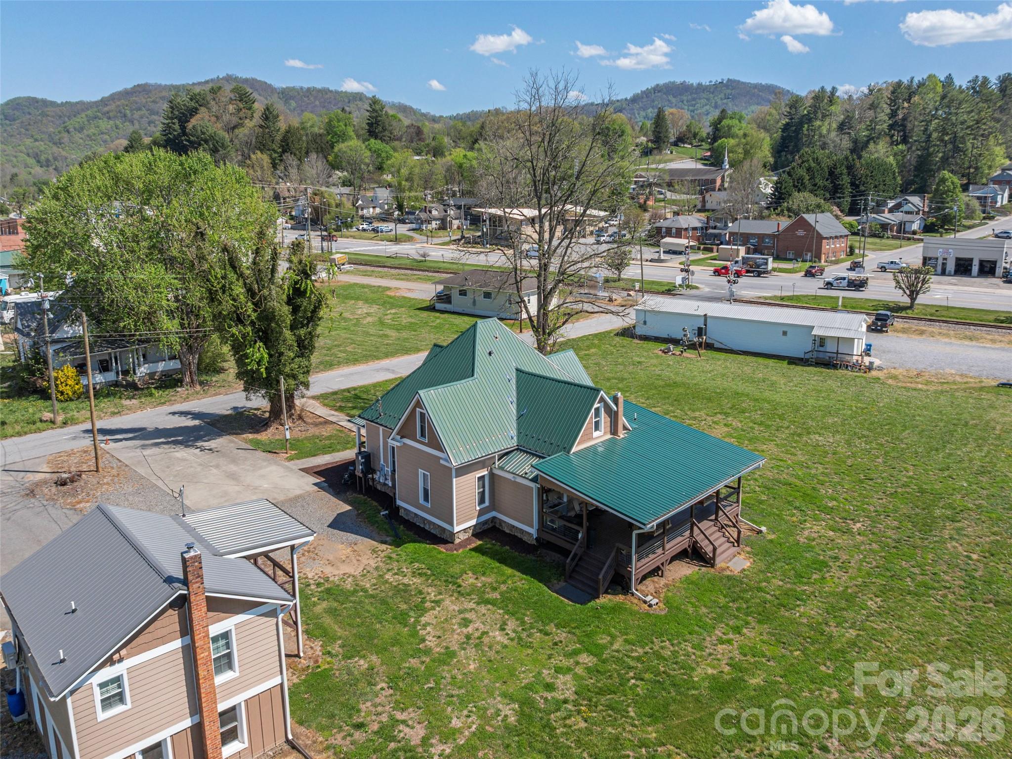 274 Charles Street Clyde NC 28721