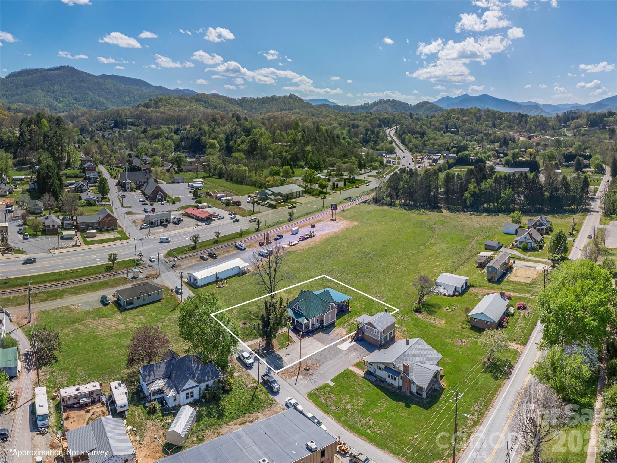 274 Charles Street Clyde NC 28721