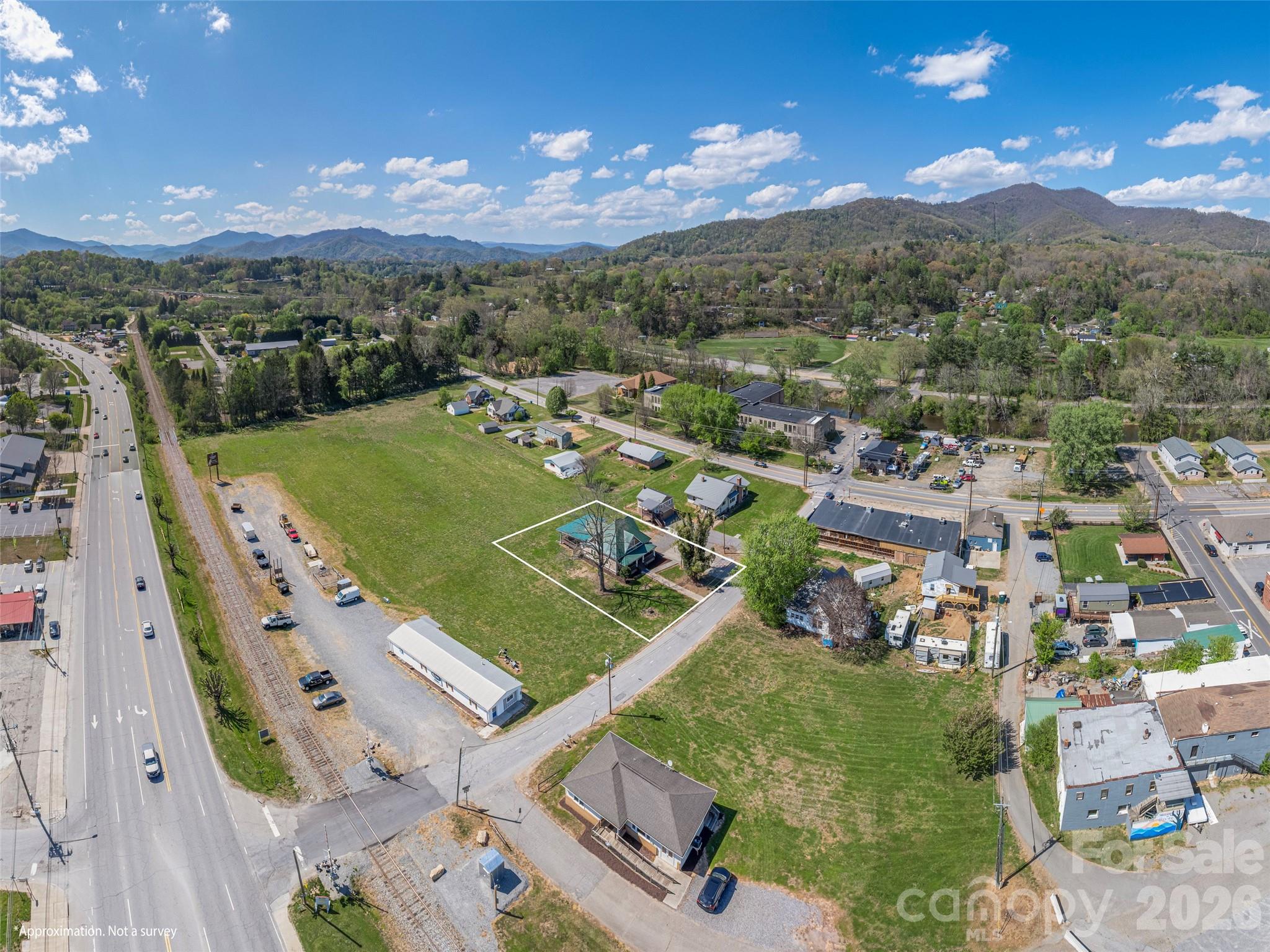 274 Charles Street Clyde NC 28721