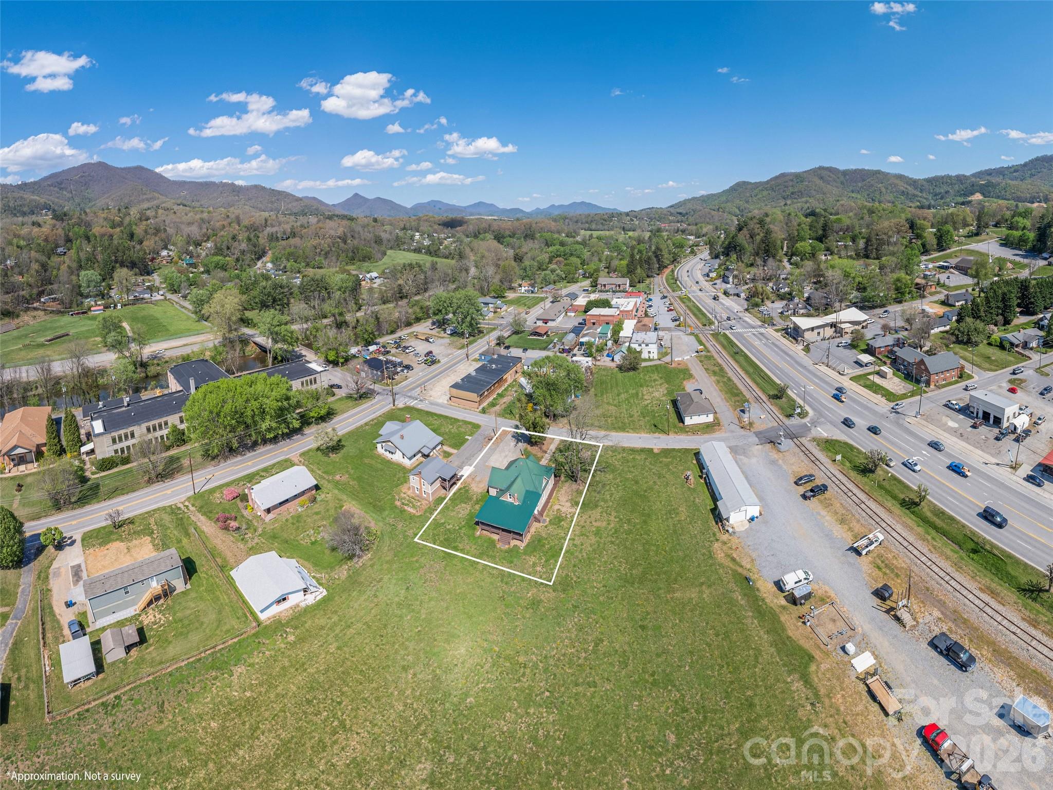 274 Charles Street Clyde NC 28721