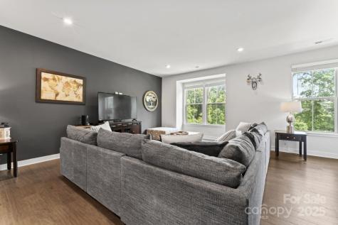 3003 Salix Bend Drive Charlotte NC 28205