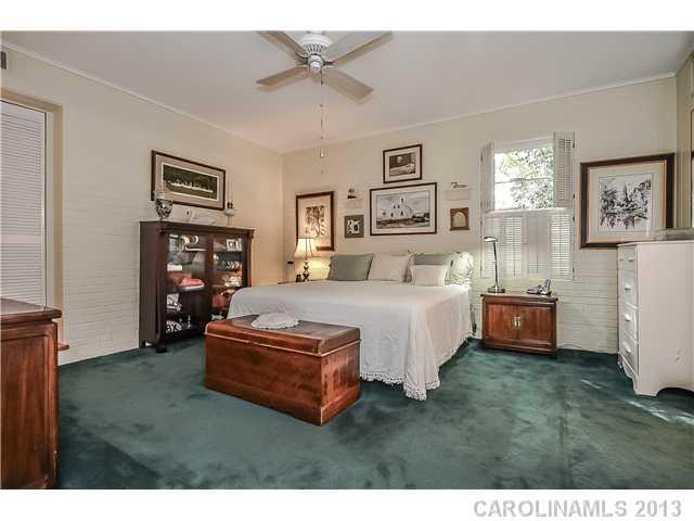 3130 Pinehurst Place Charlotte NC 28209