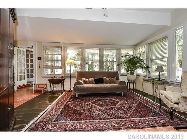 3130 Pinehurst Place Charlotte NC 28209