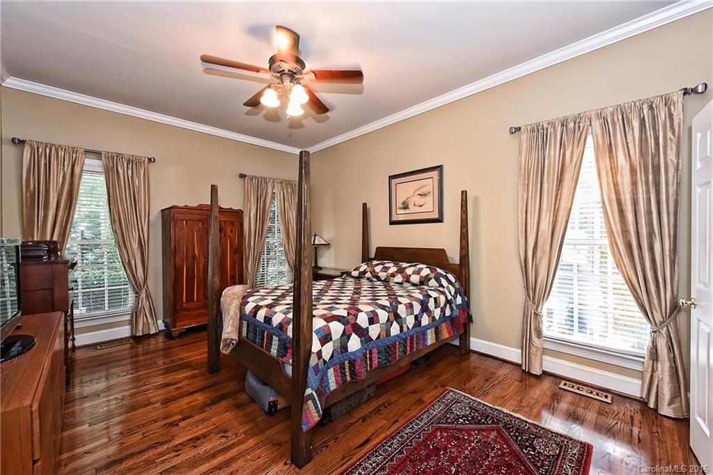 7104 Prescott Pond Lane Charlotte NC 28270