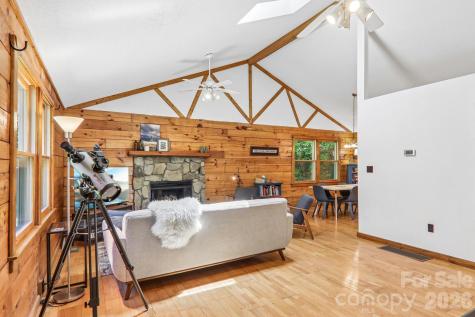 152 Trails End Lane Maggie Valley NC 28751