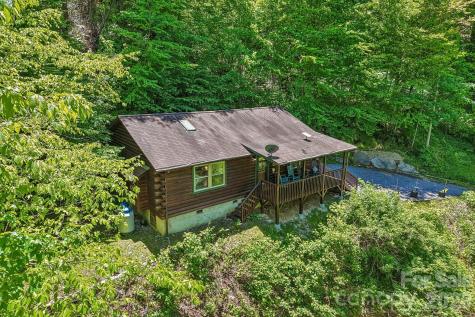 152 Trails End Lane Maggie Valley NC 28751