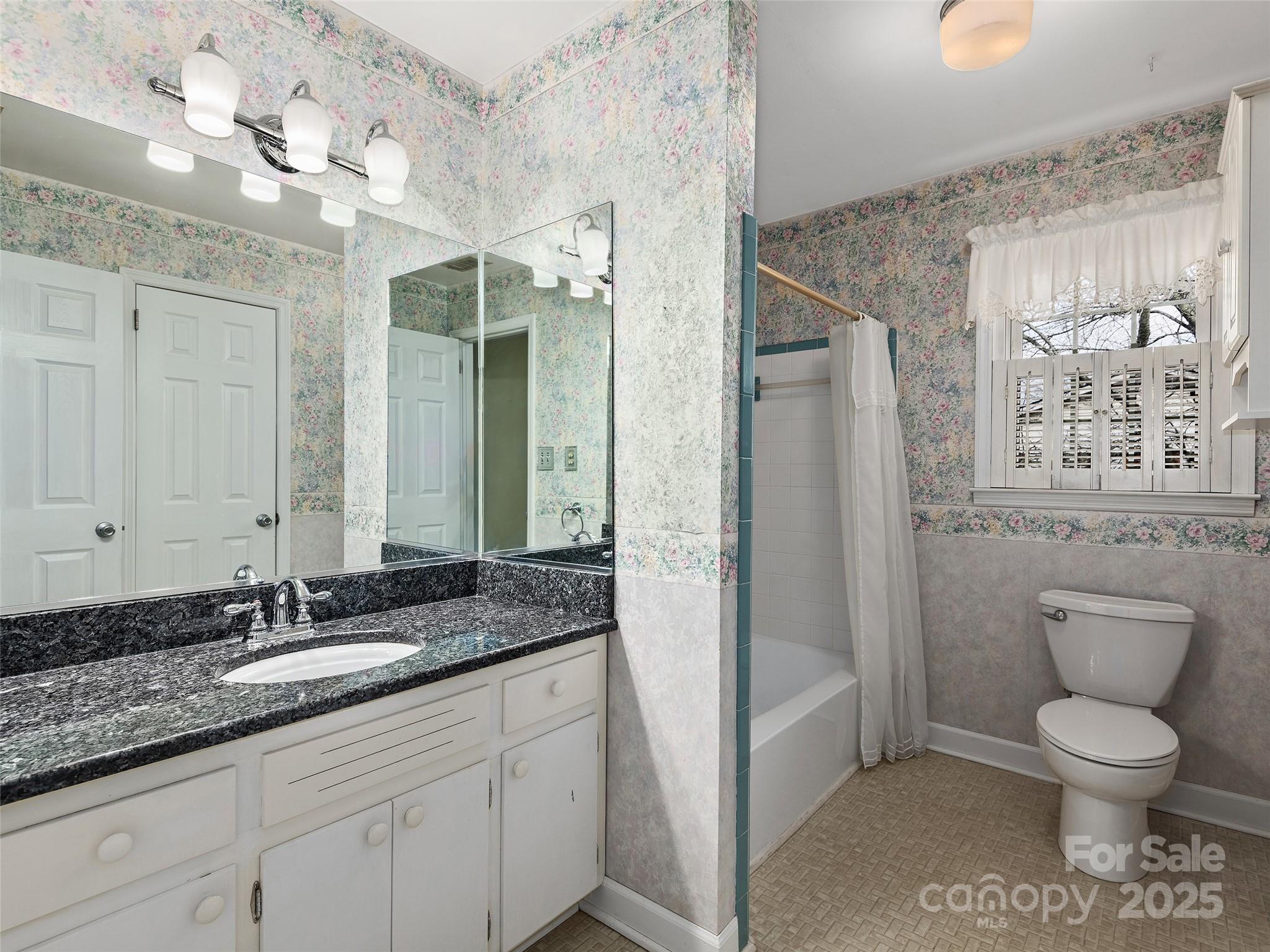 18 Mulberry Drive Arden NC 28704