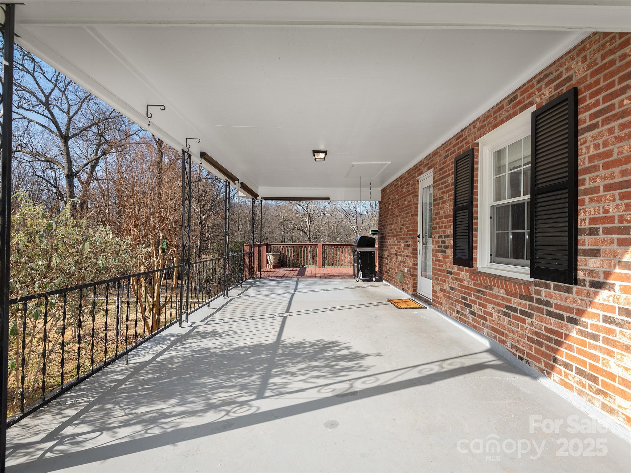 18 Mulberry Drive Arden NC 28704