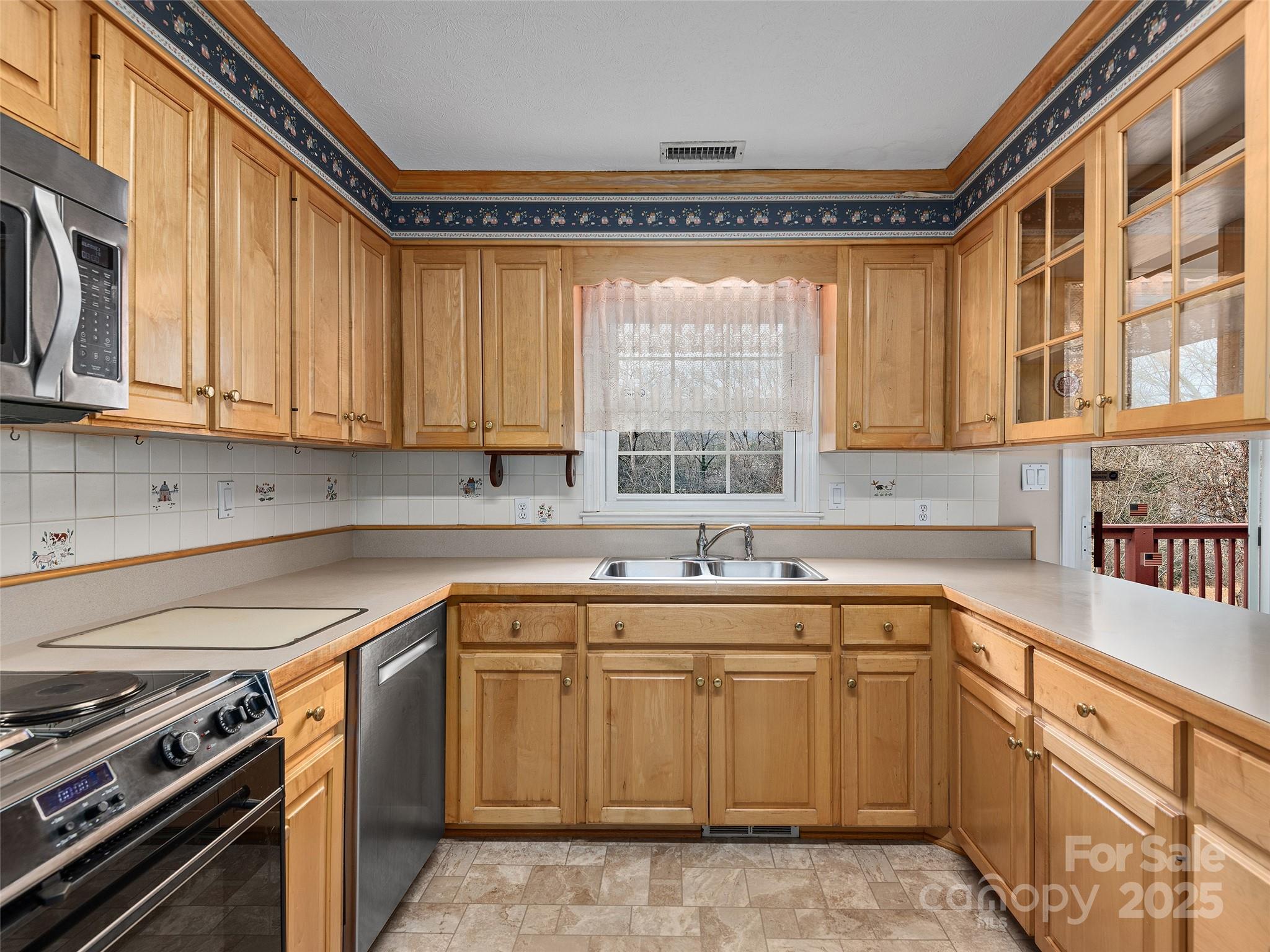 18 Mulberry Drive Arden NC 28704