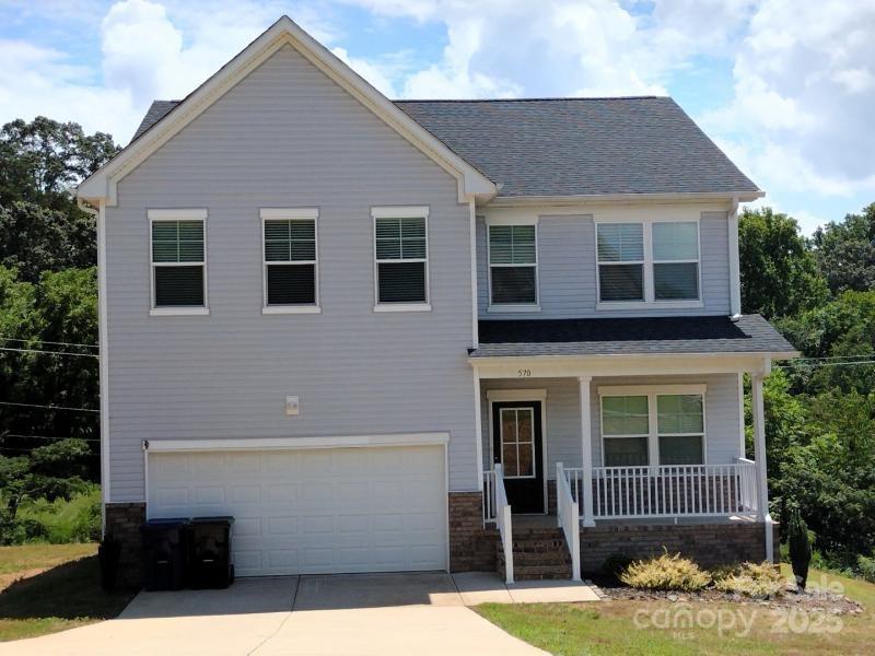 570 30th Avenue Circle NE Hickory NC 28601