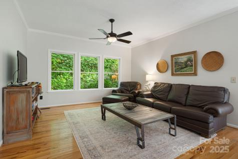 28 Back Stage Pass Canton NC 28716