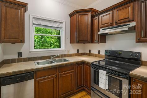 28 Back Stage Pass Canton NC 28716