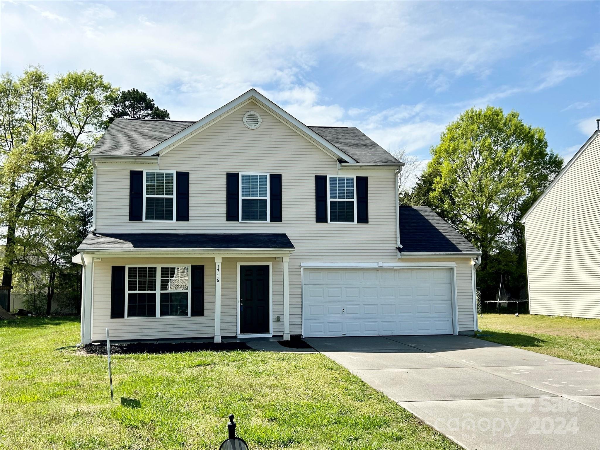 1716 Ledson Court Charlotte NC 28214