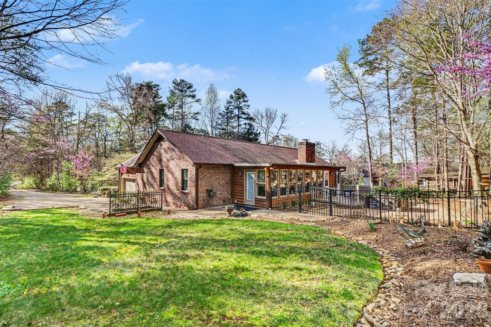 2199 Coddle Creek Highway Mooresville NC 28115