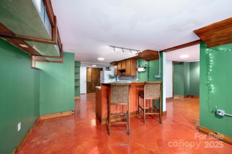 41 Michigan Avenue Asheville NC 28806