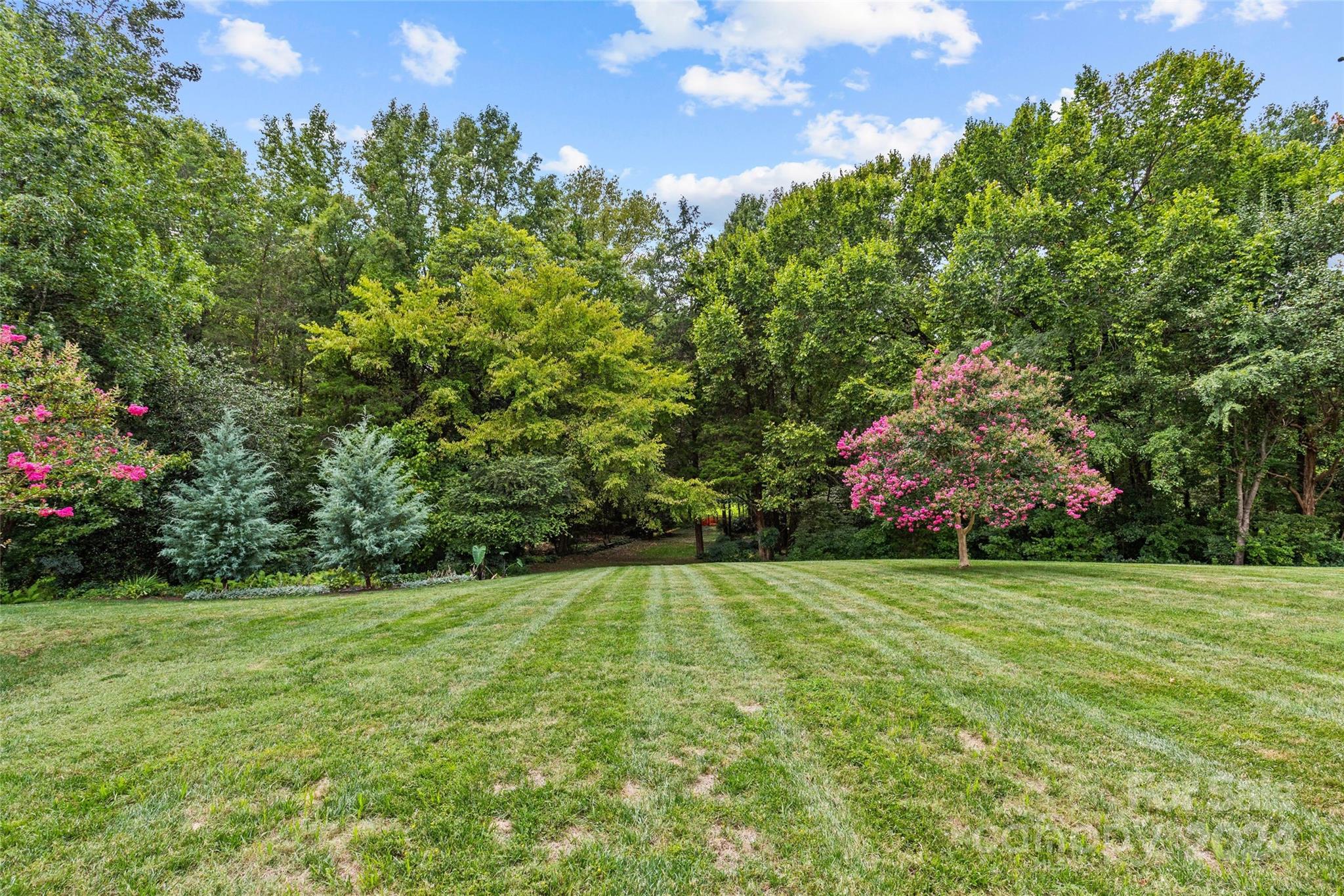 5318 Sandtrap Lane Charlotte NC 28226