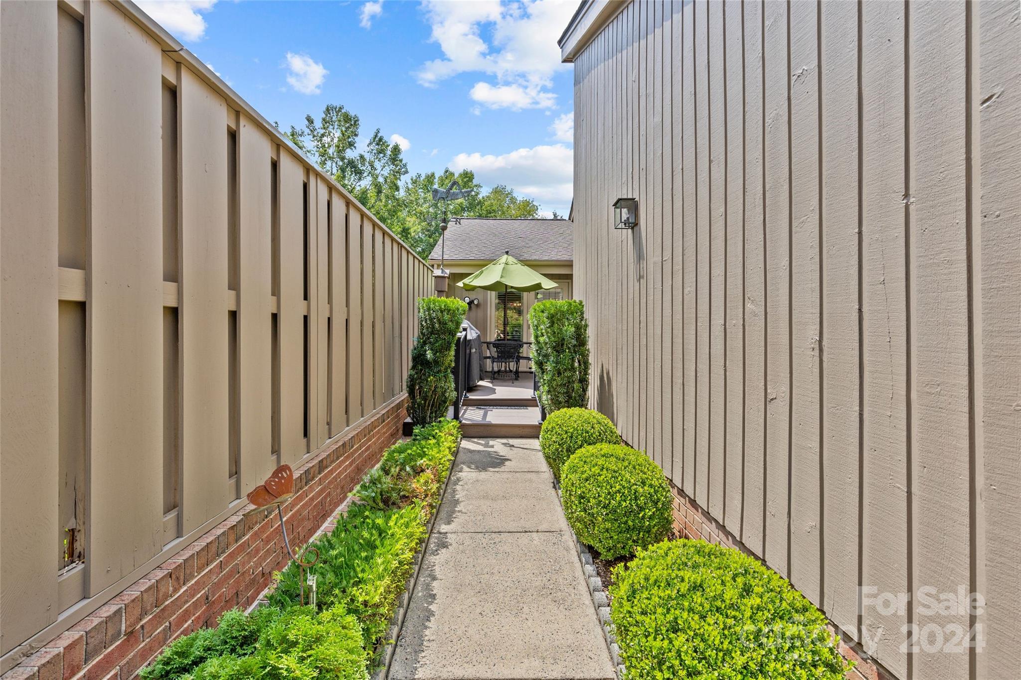 5318 Sandtrap Lane Charlotte NC 28226