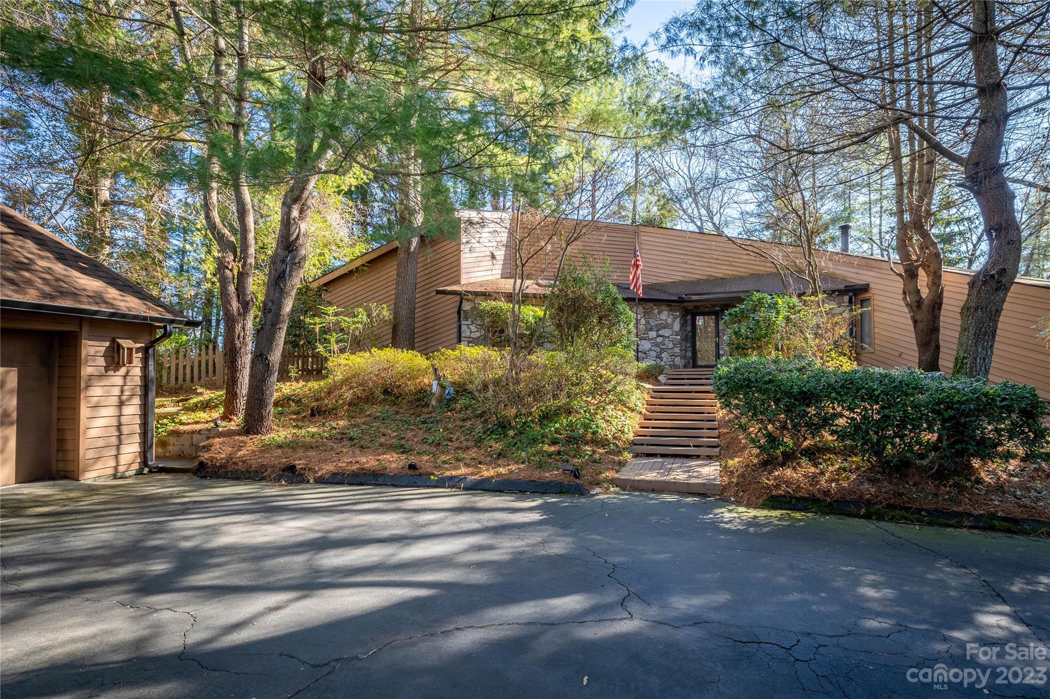 215 Mimosa Hills Drive Morganton NC 28655