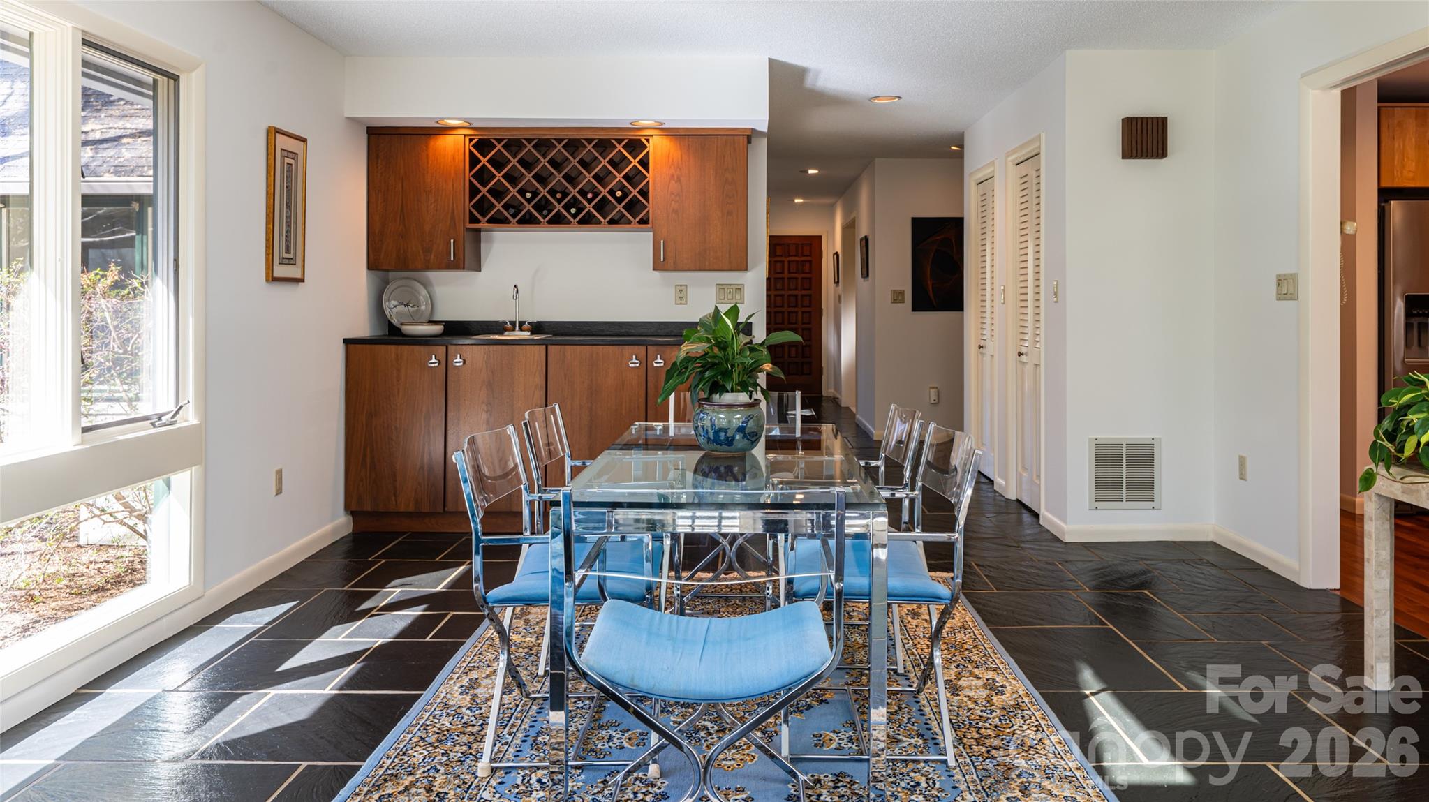 12 Stuyvesant Crescent Asheville NC 28803