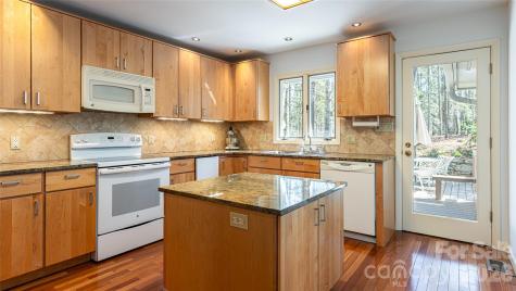 12 Stuyvesant Crescent Asheville NC 28803