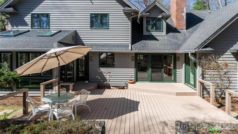 12 Stuyvesant Crescent Asheville NC 28803