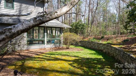 12 Stuyvesant Crescent Asheville NC 28803