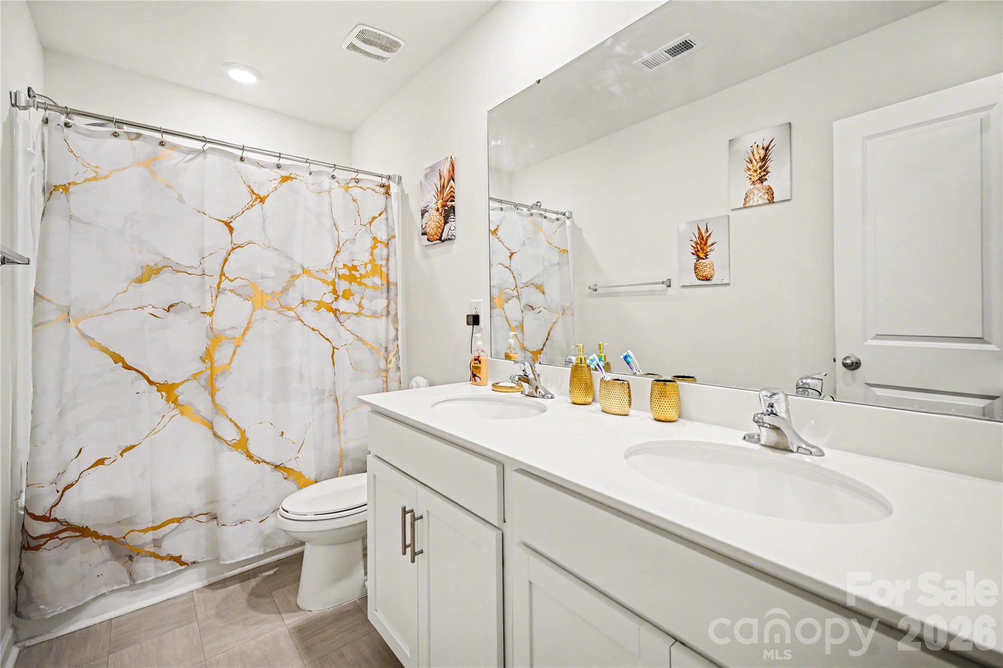 828 Larmore Avenue Charlotte NC 28216